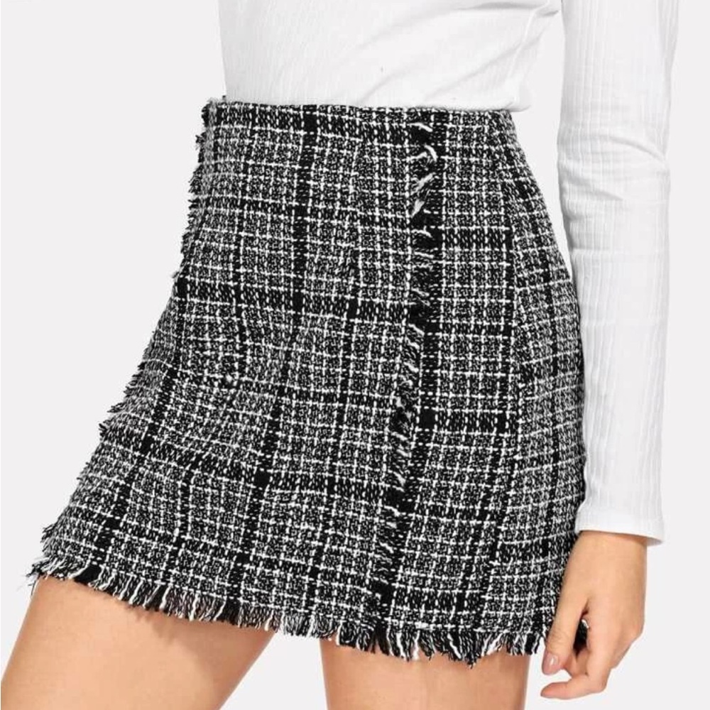 SHEIN Frayed Trim Plaid Tweed Skirt
